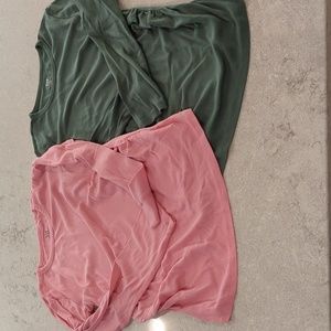 Gap Maternity long sleeve Ts, size M